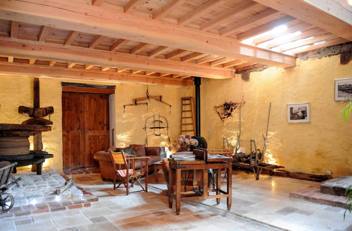 Le Moulin De Chamambard Hotel Saint-Denis-les-Bourg Ngoại thất bức ảnh